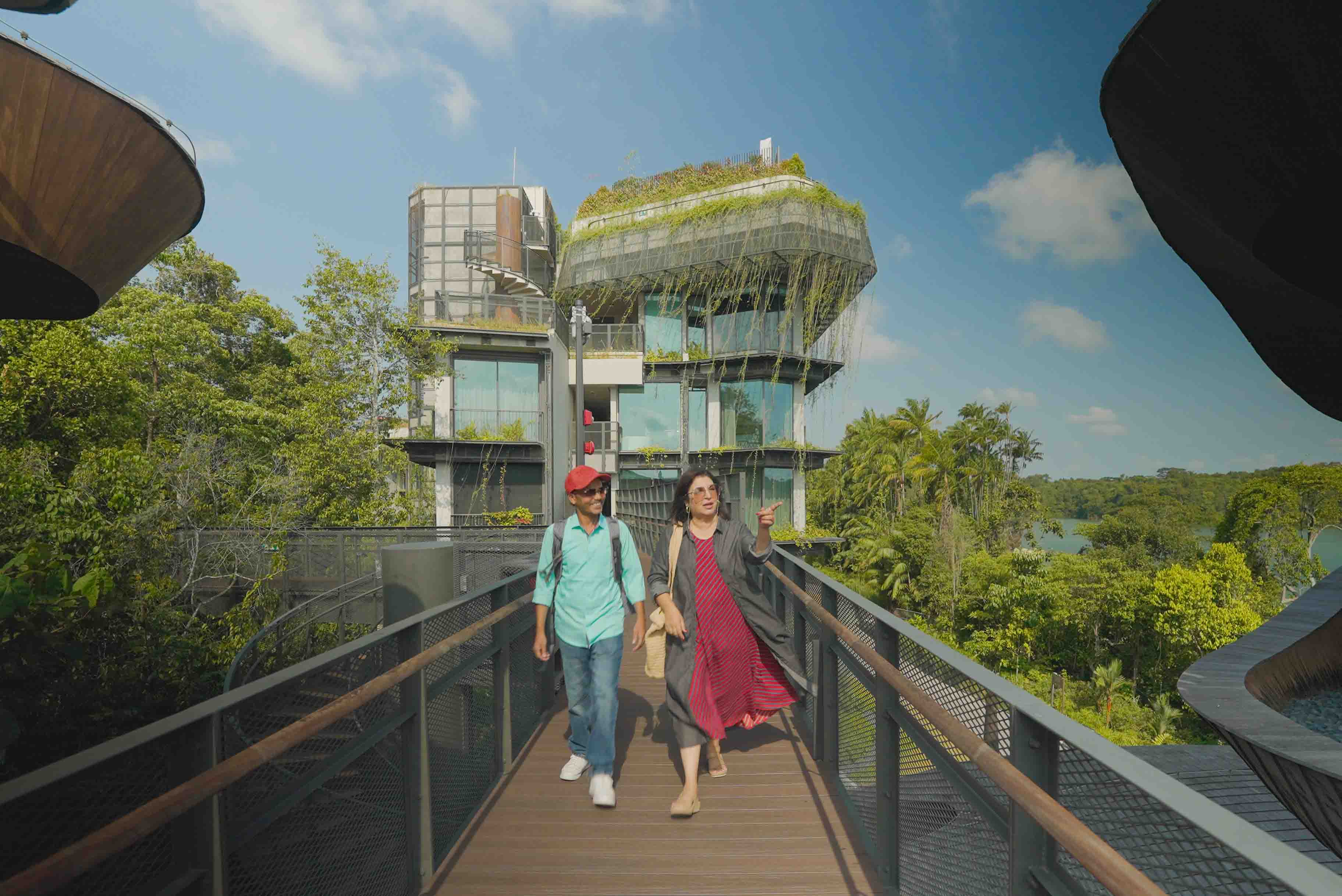 LIGHTS, CAMERA, SINGAPORE! FARAH KHAN REVEALS A DIFFERENT SIDE OF THE CITY WITH KLOOK