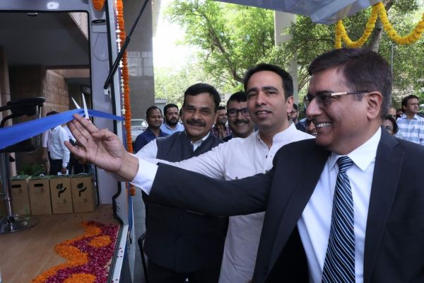Shri Jayant Chaudhary Flags off Five New Solar Community Hub Skill Vans to Advance Digital Inclusion and Future-Ready Skilling in India