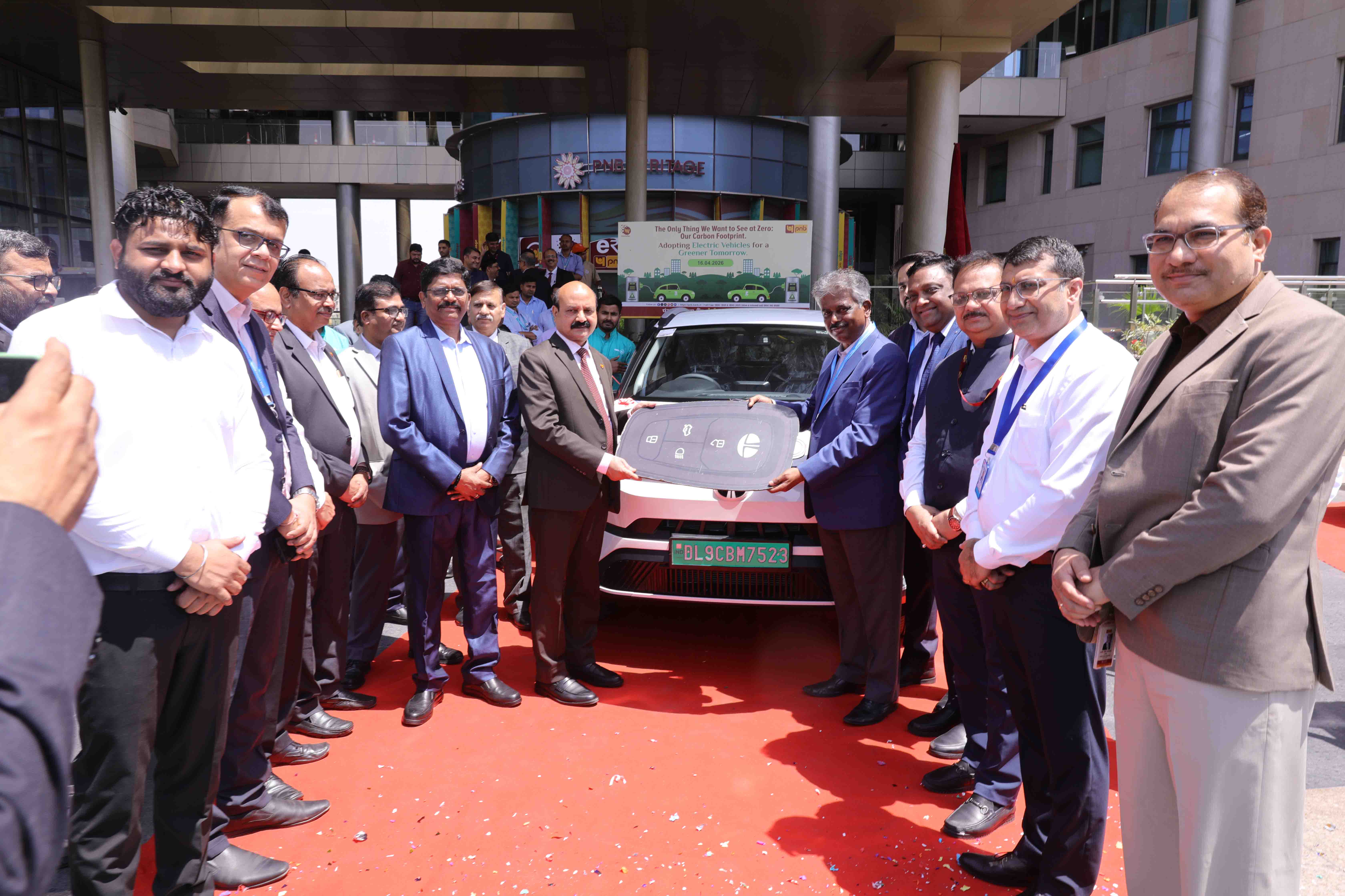 Punjab National Bank Drives Sustainable Mobility with Induction of Tata EV Fleet