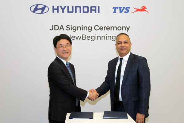  Hyundai Motor and TVS Motor Formalize Partnership to Drive Electric Three-Wheeler Commercialization in India