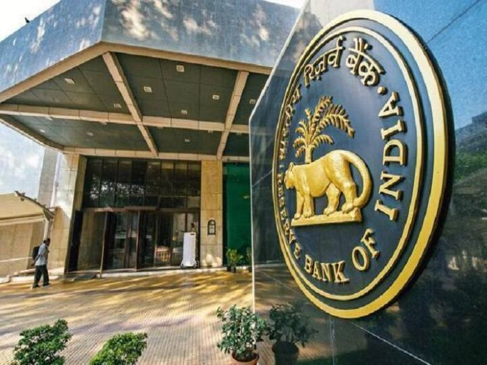 SBI Research Predicts RBI Status Quo Amid Global Volatility and Rising Oil Prices